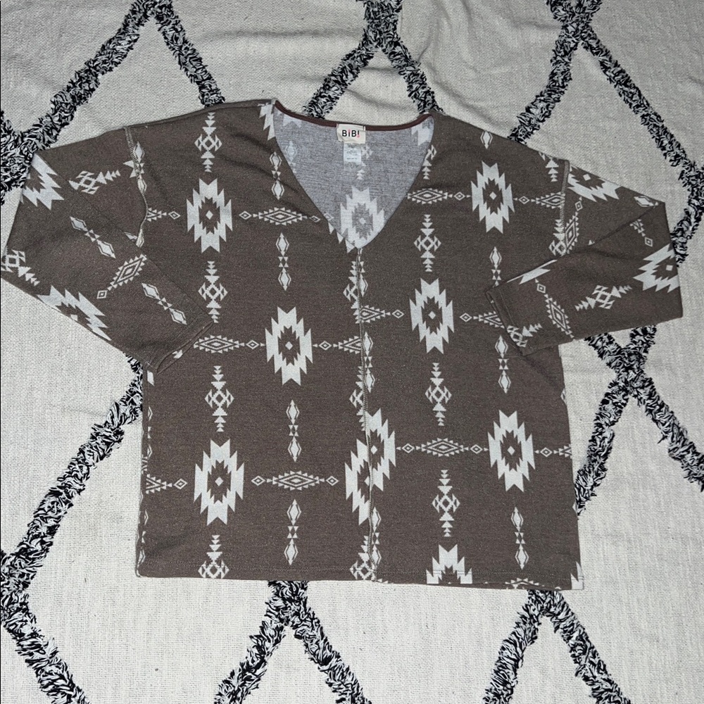 BiBi Oversized Size S Aztec Print Top